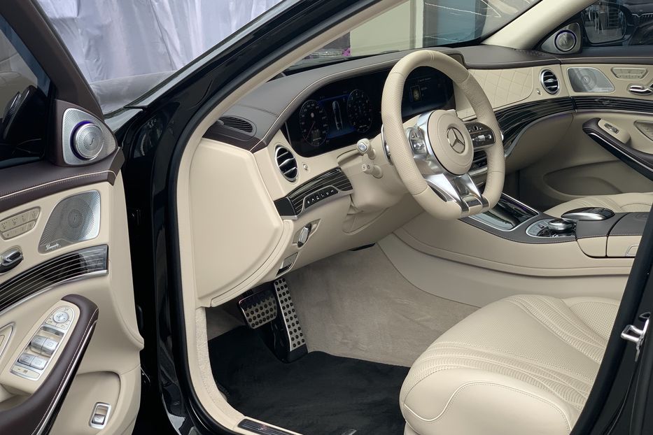 Продам Mercedes-Benz S-Class 63 AMG 4MATIC 2018 года в Киеве