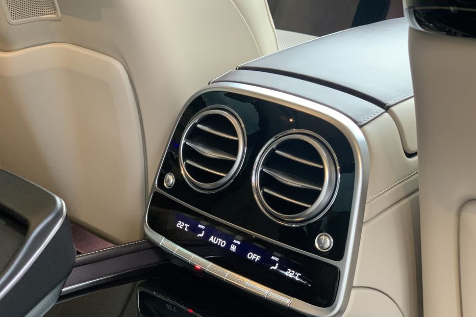 Продам Mercedes-Benz S-Class 63 AMG 4MATIC 2018 года в Киеве