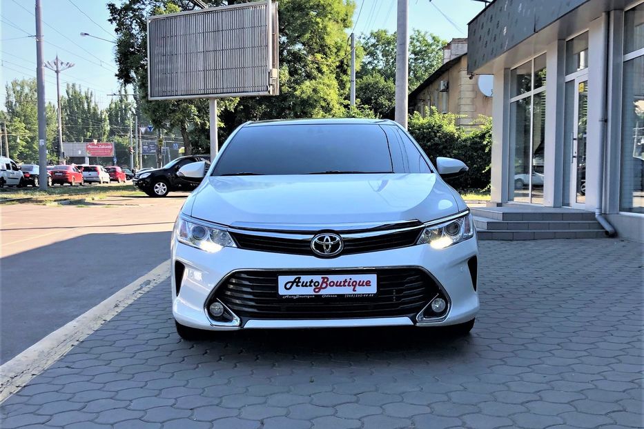 Продам Toyota Camry 2016 года в Одессе