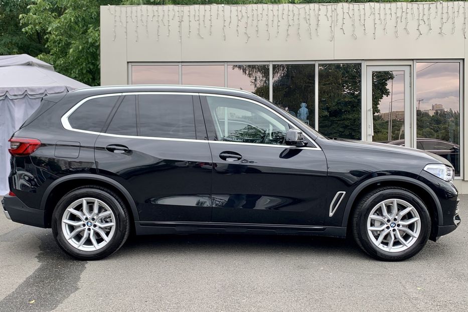 Продам BMW X5 40 X-drive 2019 года в Киеве