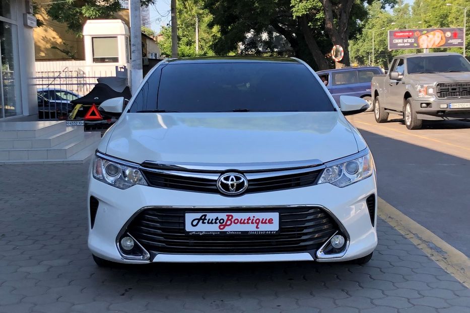 Продам Toyota Camry 2016 года в Одессе