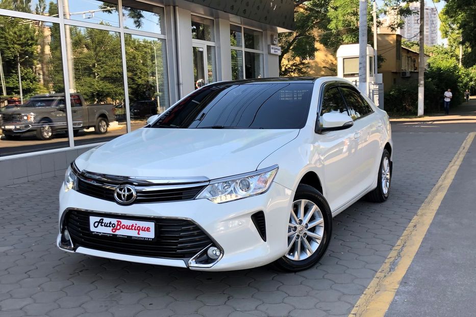 Продам Toyota Camry 2016 года в Одессе