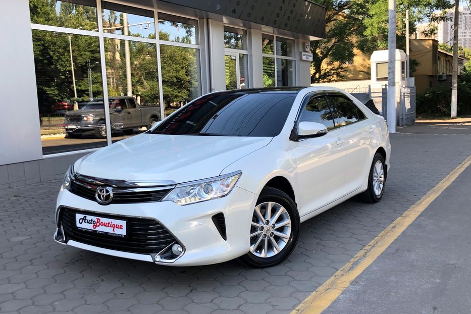 Продам Toyota Camry 2016 года в Одессе