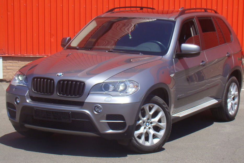 Продам BMW X5 2012 года в Одессе