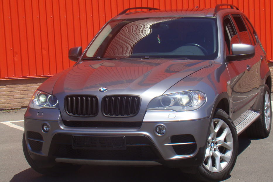 Продам BMW X5 2012 года в Одессе