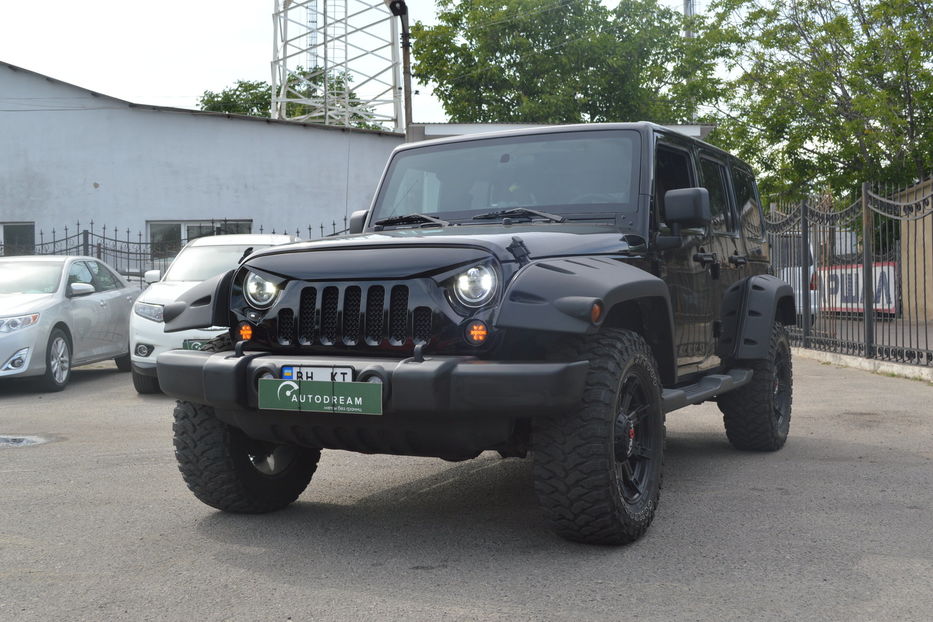 Продам Jeep Wrangler Unlimited Sahara 2012 года в Одессе