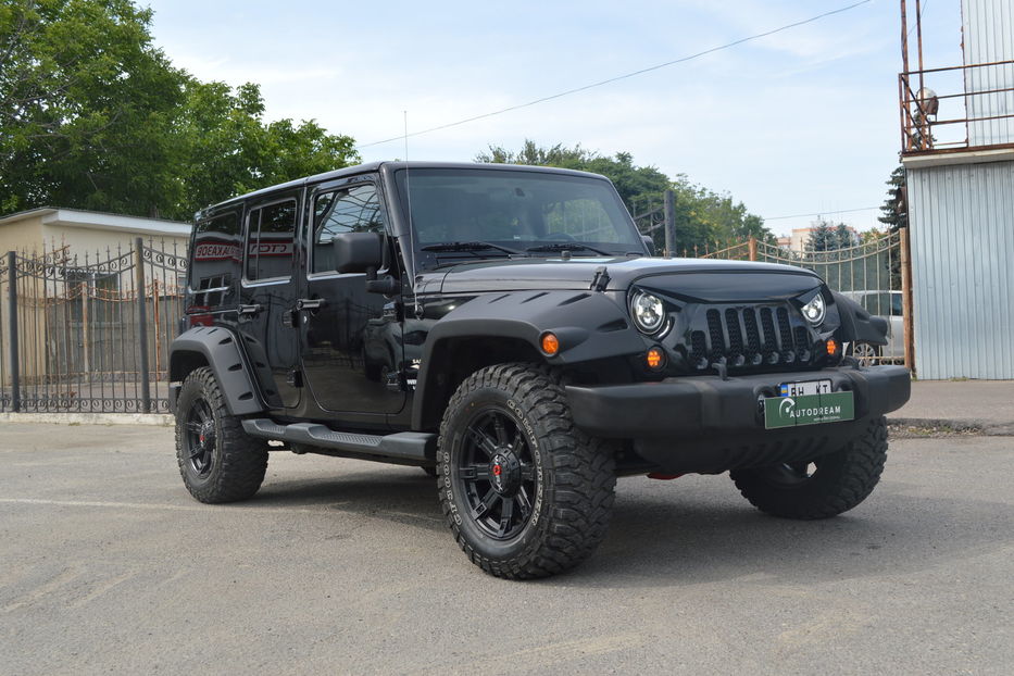 Продам Jeep Wrangler Unlimited Sahara 2012 года в Одессе