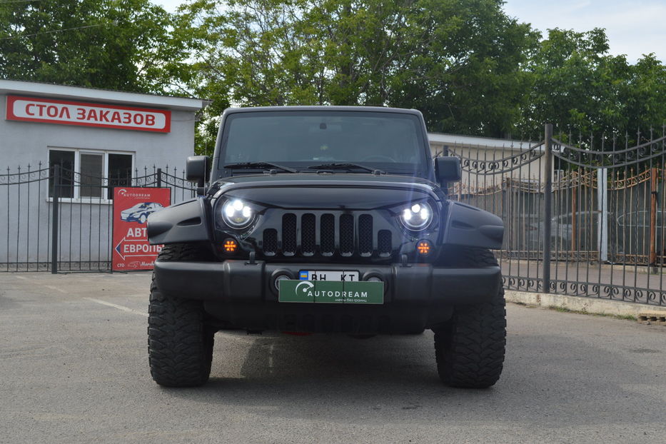 Продам Jeep Wrangler Unlimited Sahara 2012 года в Одессе