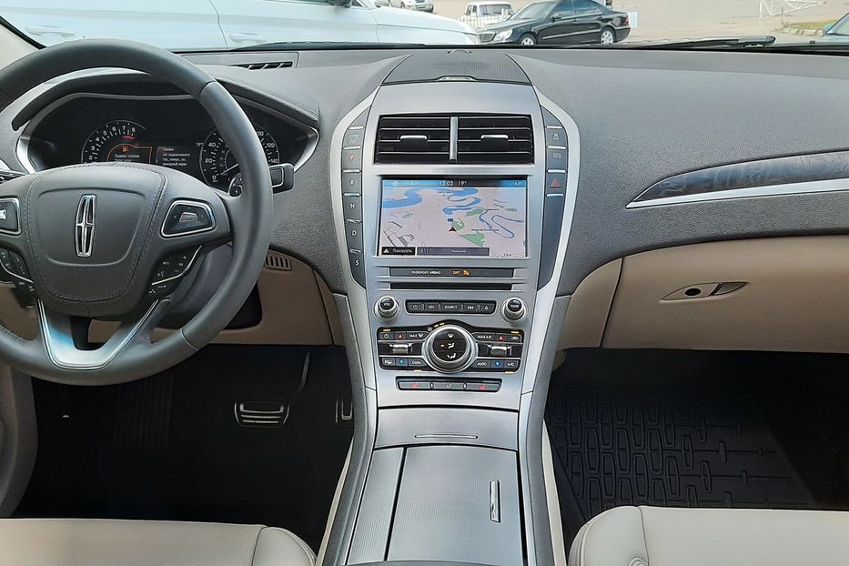 Продам Lincoln MKZ 4х4 FULL 2019 года в Николаеве