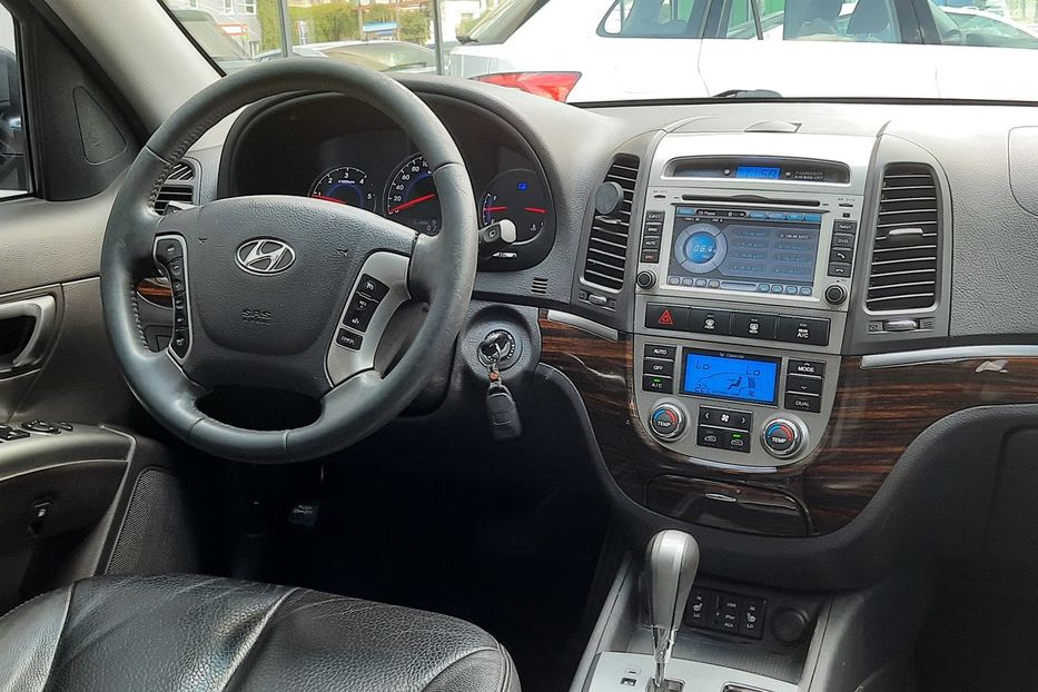 Продам Hyundai Santa FE Full 7мест 2010 года в Николаеве