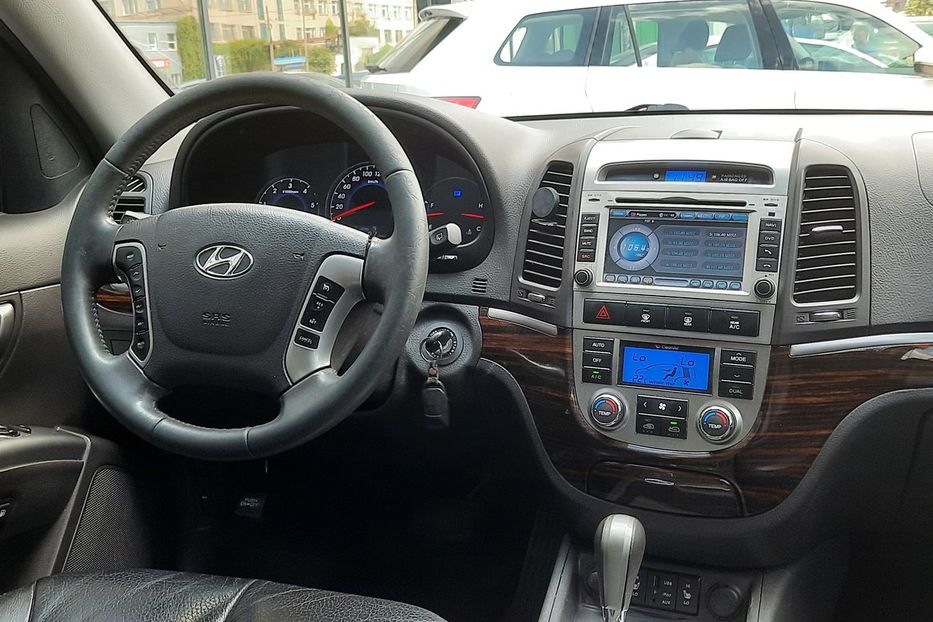 Продам Hyundai Santa FE Full 7мест 2010 года в Николаеве