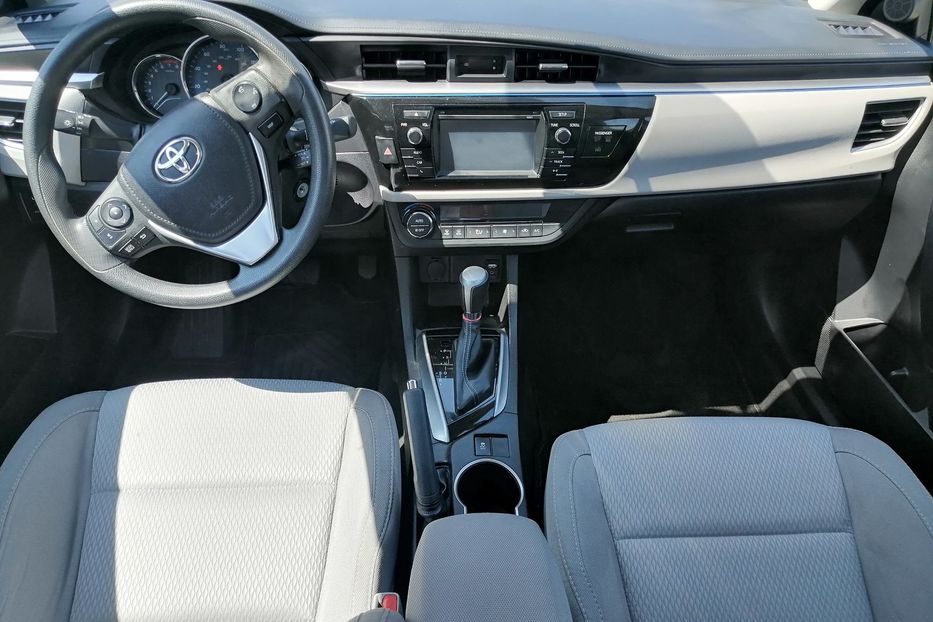 Продам Toyota Corolla LE 2016 года в Одессе