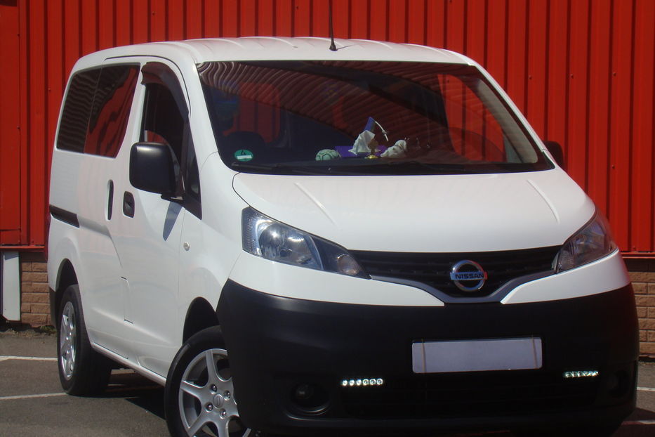 Продам Nissan NV 200 2015 года в Одессе