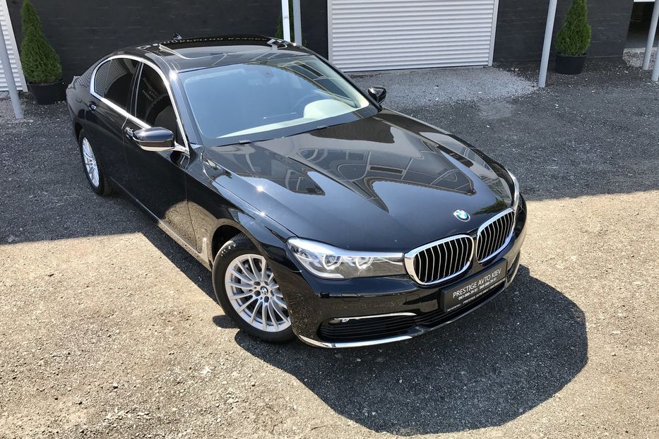 Продам BMW 730 2017 года в Киеве