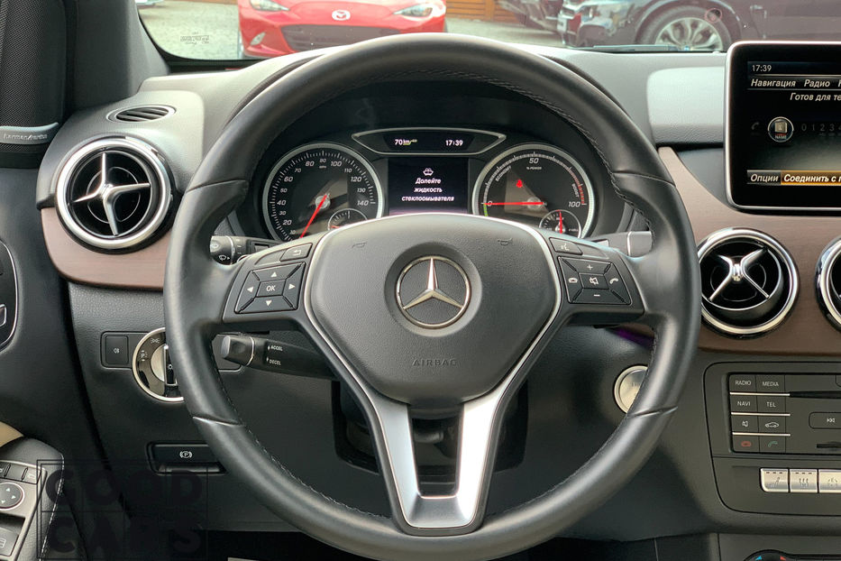 Продам Mercedes-Benz B-Class 2015 года в Одессе