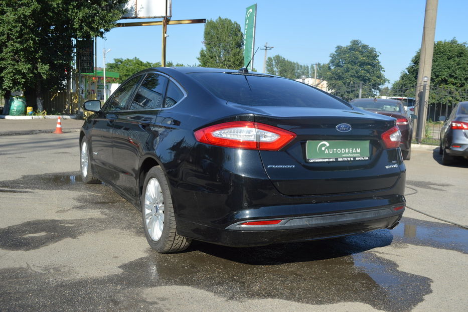 Продам Ford Fusion HYBRID 2013 года в Одессе