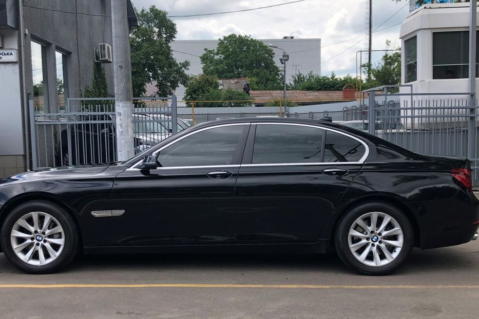 Продам BMW 730 2013 года в Одессе