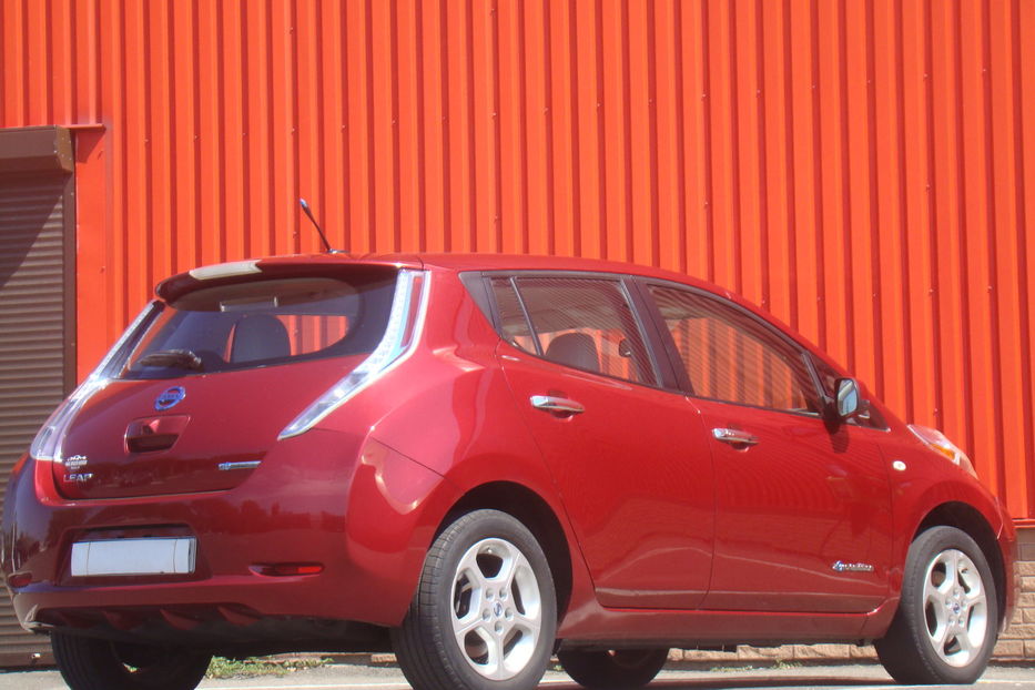 Продам Nissan Leaf SV 2012 года в Одессе