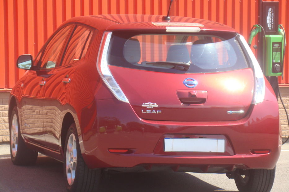 Продам Nissan Leaf SV 2012 года в Одессе