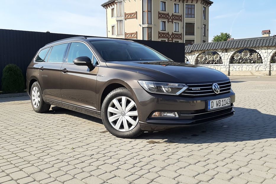 Продам Volkswagen Passat B8 BIUE MOTION 2016 года в Киеве