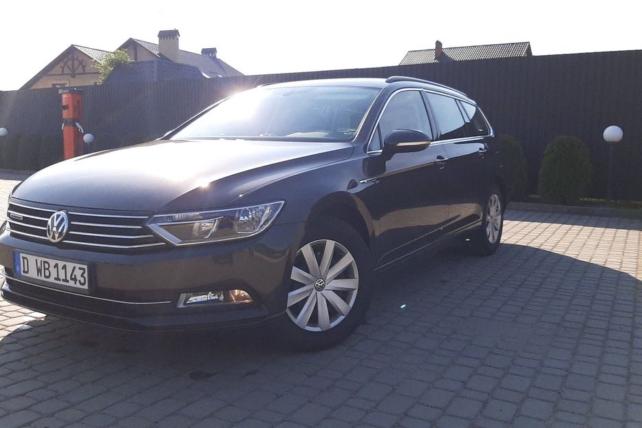 Продам Volkswagen Passat B8 BIUE MOTION 2016 года в Киеве