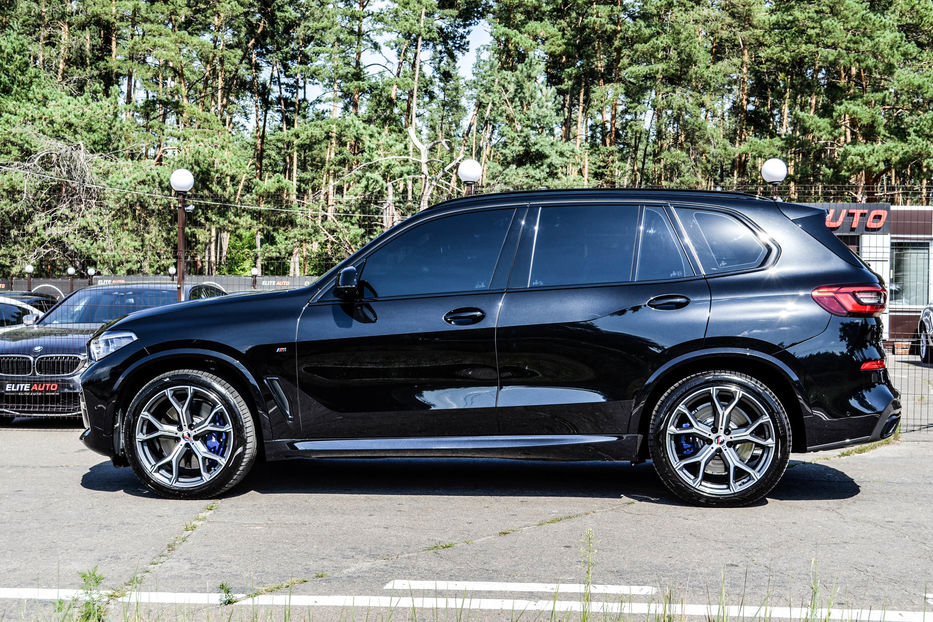 Продам BMW X5 M 50 D 2020 года в Киеве