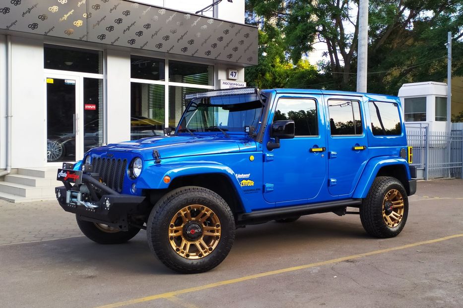 Продам Jeep Wrangler 2015 года в Одессе