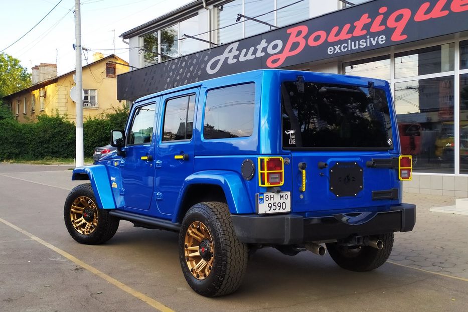 Продам Jeep Wrangler 2015 года в Одессе