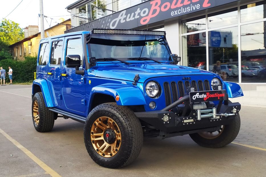 Продам Jeep Wrangler 2015 года в Одессе