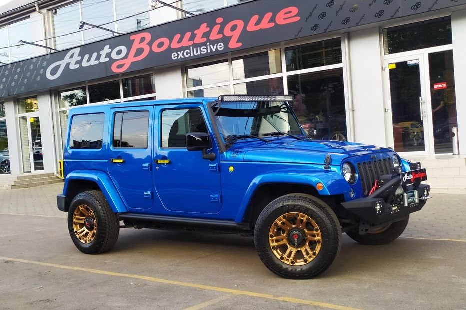 Продам Jeep Wrangler 2015 года в Одессе