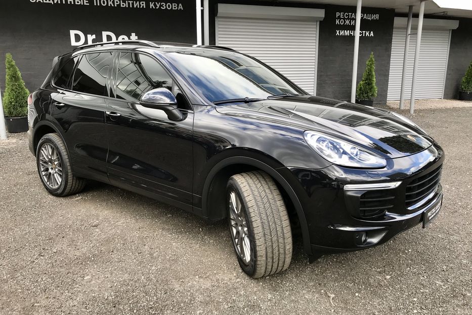 Продам Porsche Cayenne 2016 года в Киеве