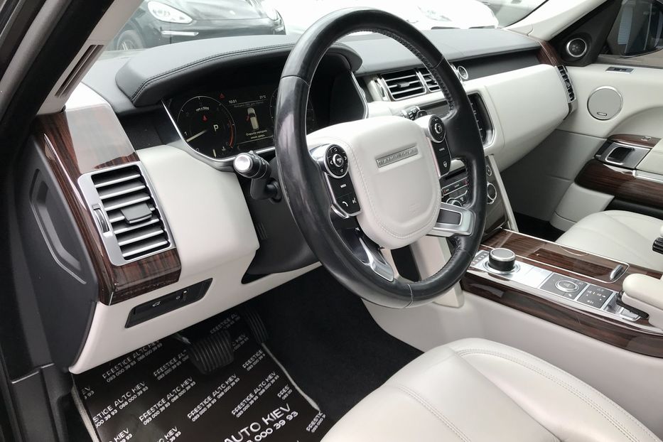 Продам Land Rover Range Rover 2013 года в Киеве