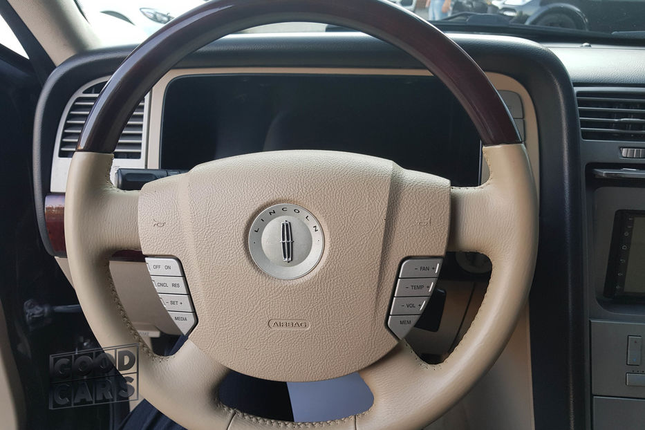 Продам Lincoln Navigator 2005 года в Одессе