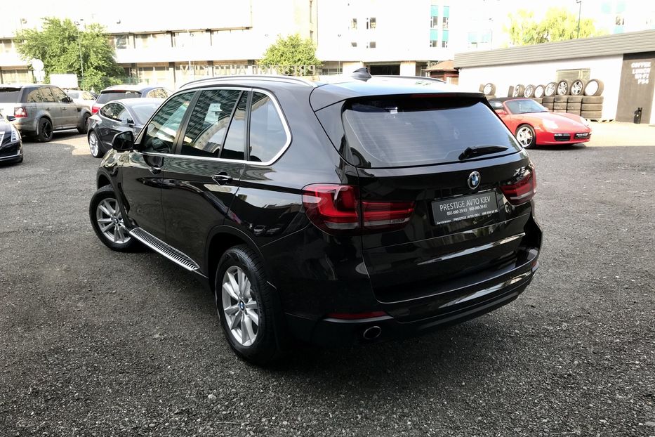 Продам BMW X5 25d xDrive Официальный 2015 года в Киеве