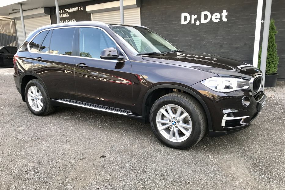 Продам BMW X5 25d xDrive Официальный 2015 года в Киеве