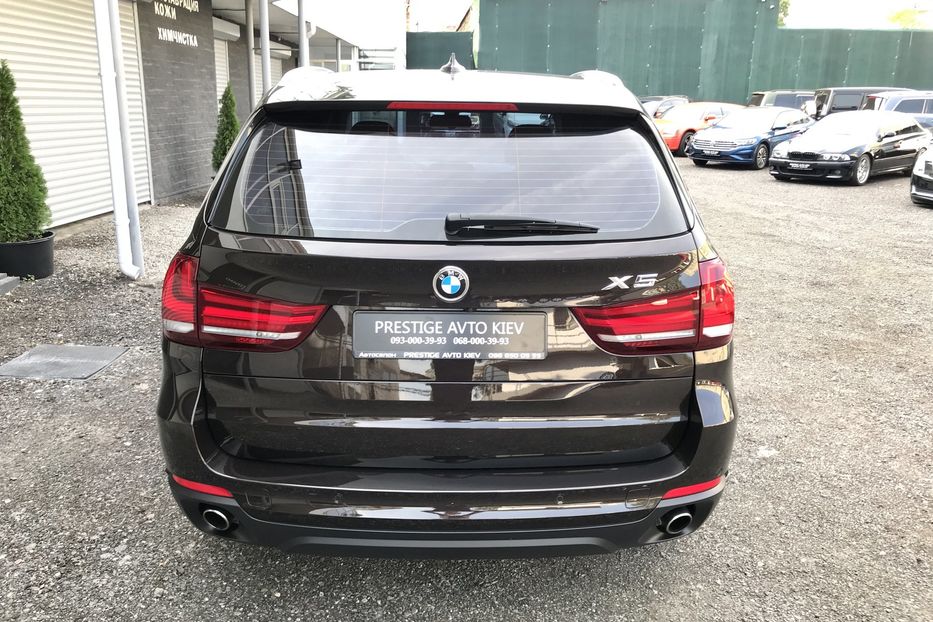 Продам BMW X5 25d xDrive Официальный 2015 года в Киеве