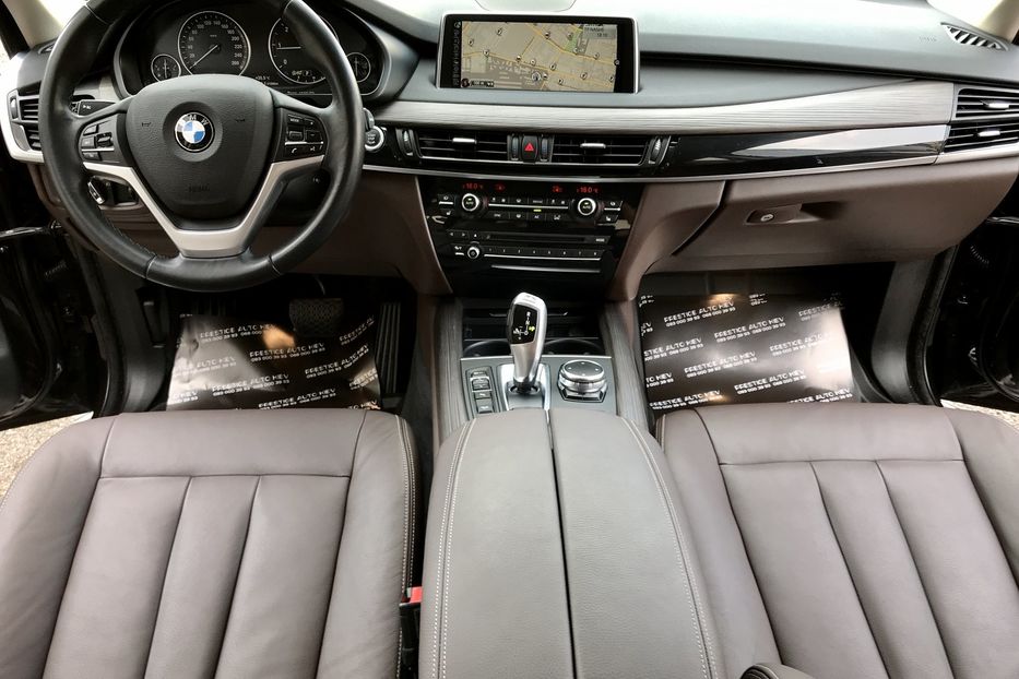 Продам BMW X5 25d xDrive Официальный 2015 года в Киеве