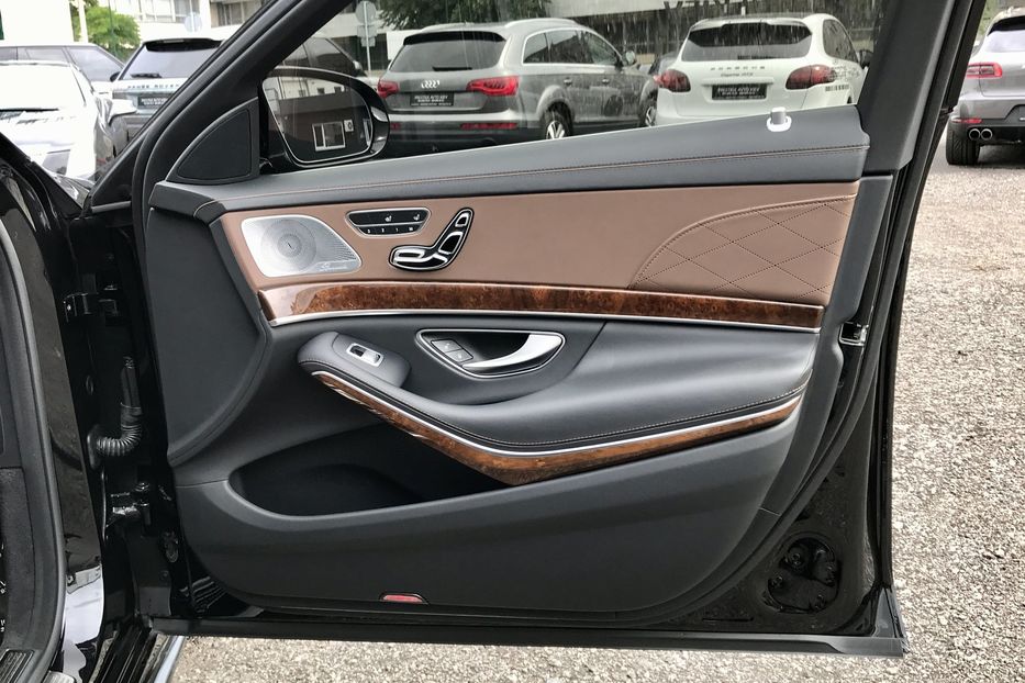Продам Mercedes-Benz S-Class S 600 S-63 AMG 2015 года в Киеве