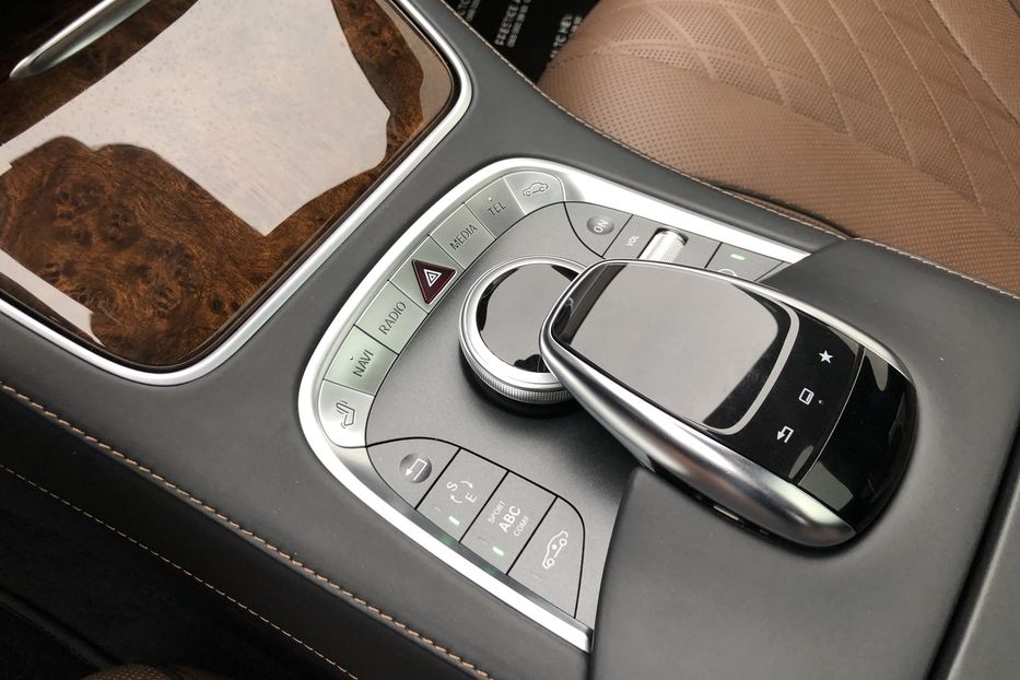 Продам Mercedes-Benz S-Class S 600 S-63 AMG 2015 года в Киеве