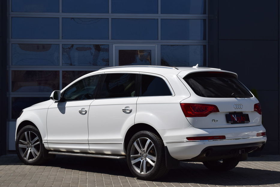 Продам Audi Q7 2010 года в Одессе