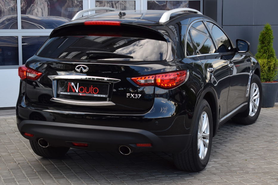 Продам Infiniti FX 37 2013 года в Одессе