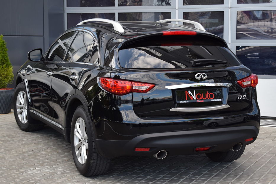 Продам Infiniti FX 37 2013 года в Одессе