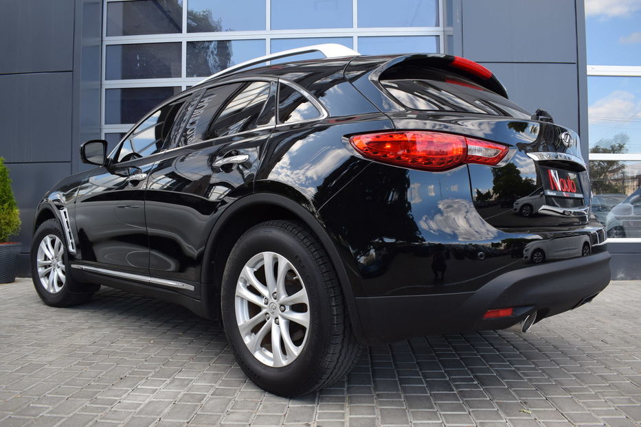 Продам Infiniti FX 37 2013 года в Одессе