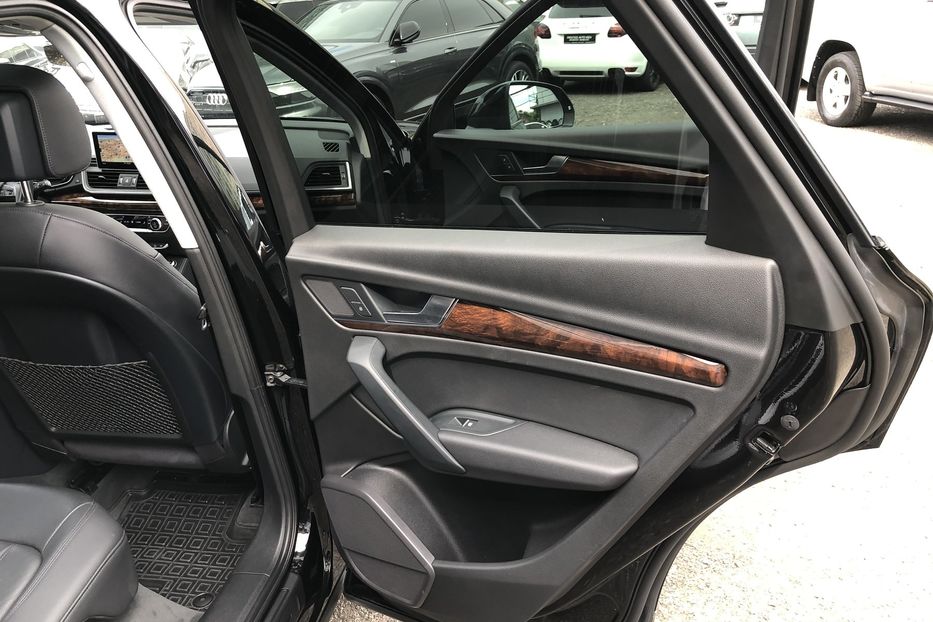 Продам Audi Q5 2017 года в Киеве