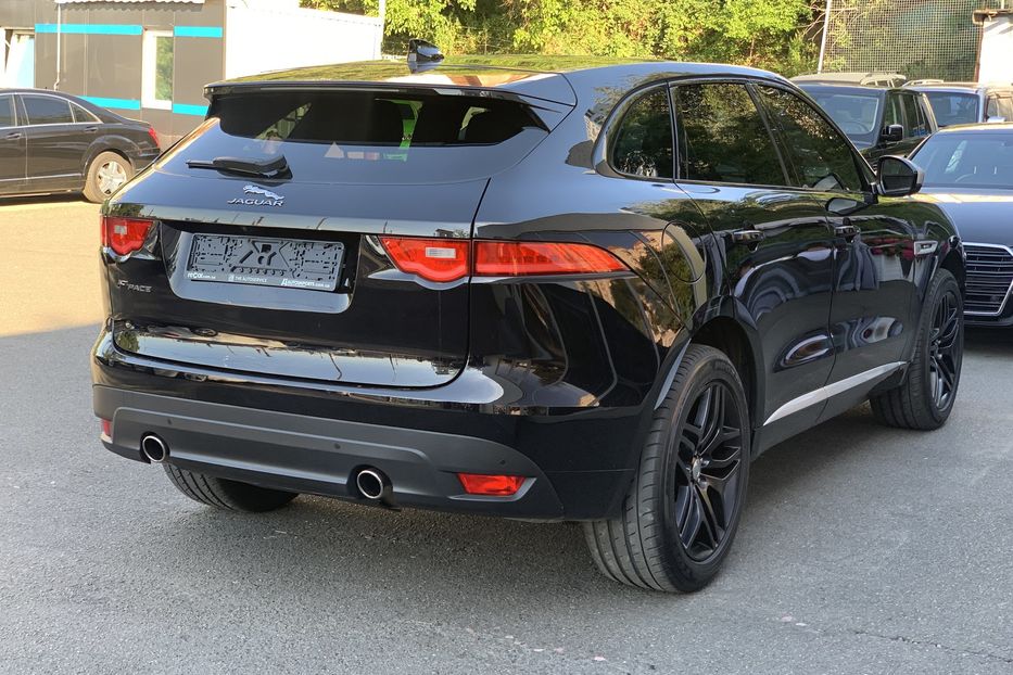 Продам Jaguar F-Type F-pace R-Sport 2016 года в Киеве