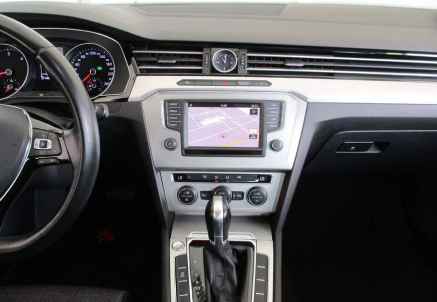 Продам Volkswagen Passat B8 Automat 2.0 DSG Резерв Київ 2015 года в Львове