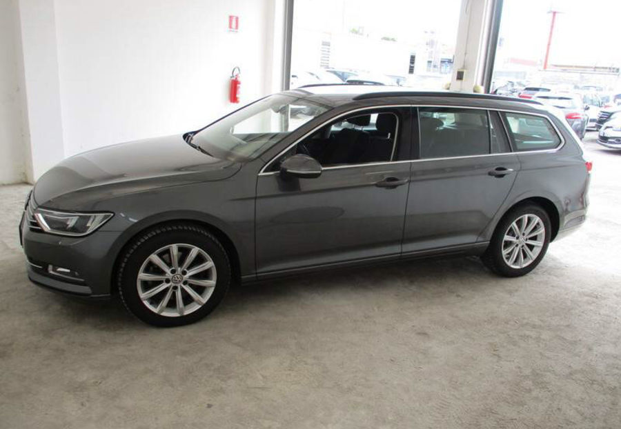 Продам Volkswagen Passat B8 Automat 2.0 DSG Резерв Київ 2015 года в Львове