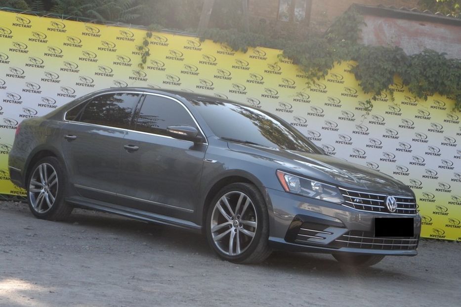 Продам Volkswagen Passat B8 2017 года в Днепре