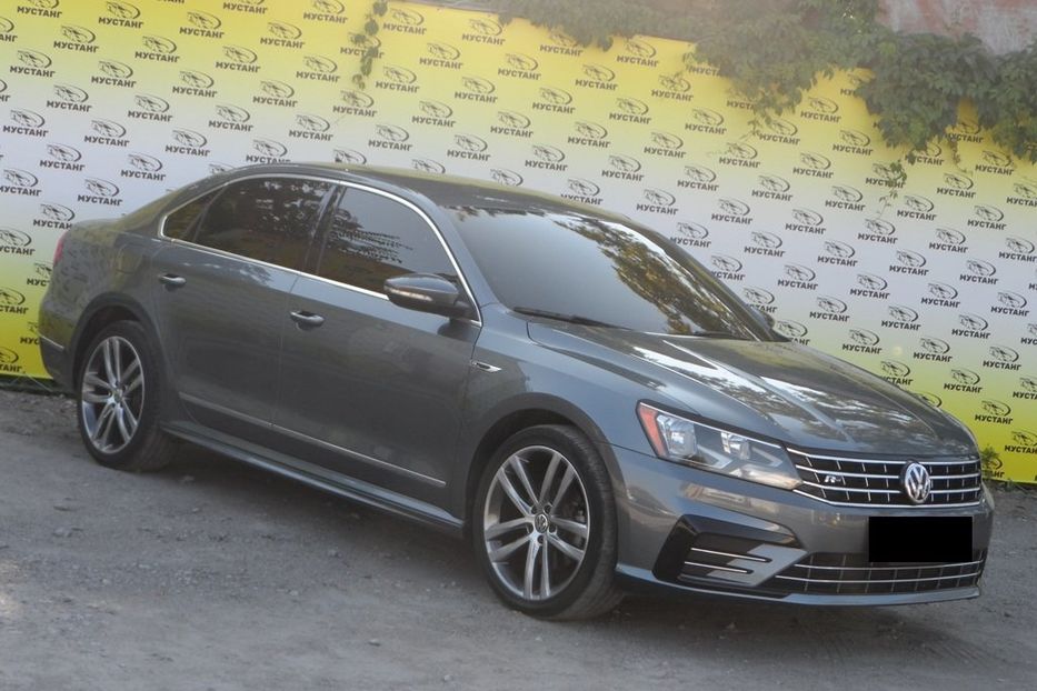 Продам Volkswagen Passat B8 2017 года в Днепре