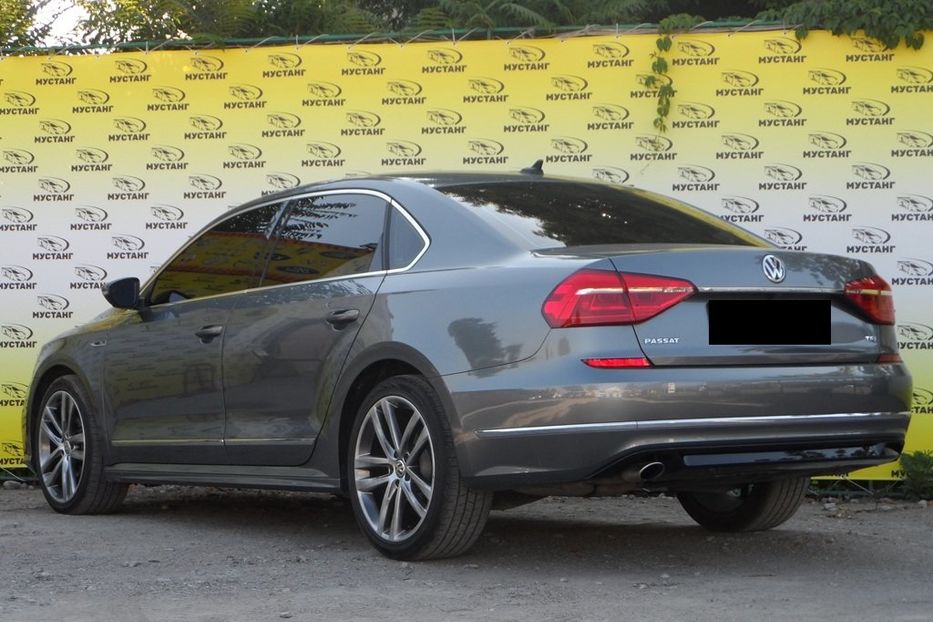 Продам Volkswagen Passat B8 2017 года в Днепре